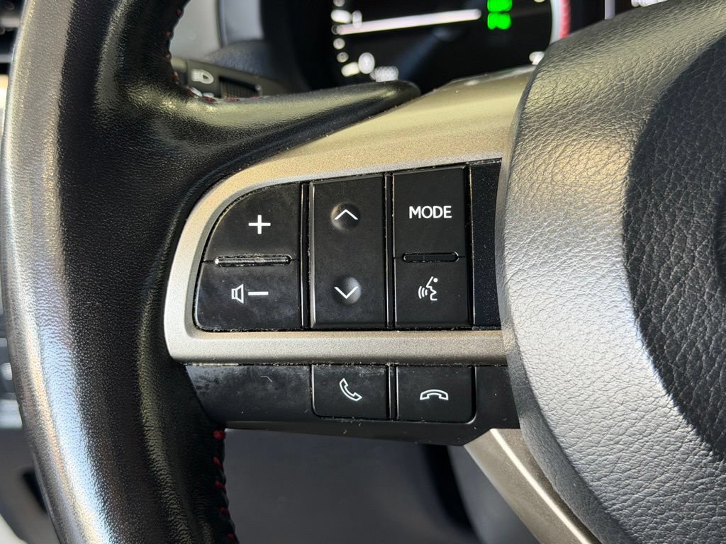 Used 2021 Lexus GX 460 Luxury w/ Sport Design Package AWD/4WD image 25