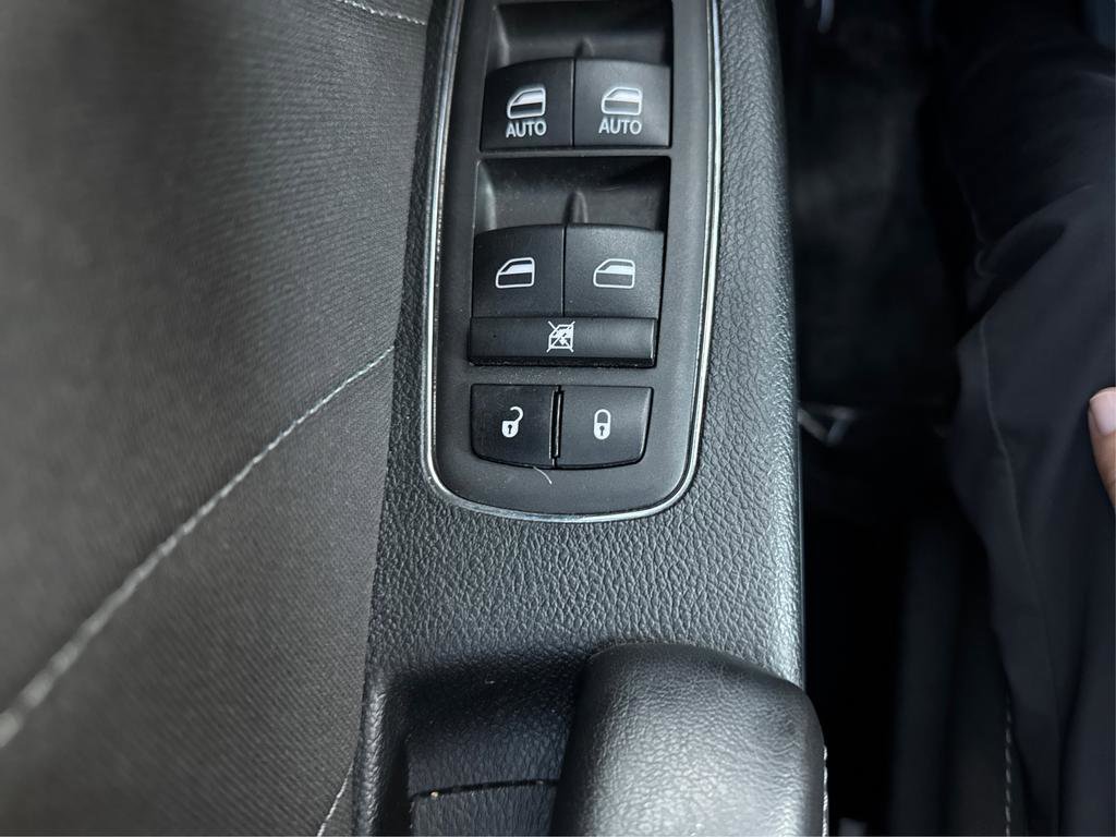 Used 2023 Dodge Charger Scat Pack w/ Navigation & Travel Group image 28