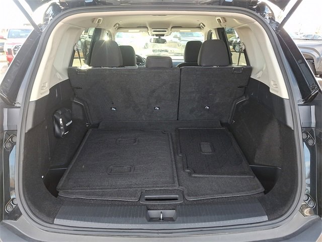 Used 2023 Nissan Rogue SV image 28