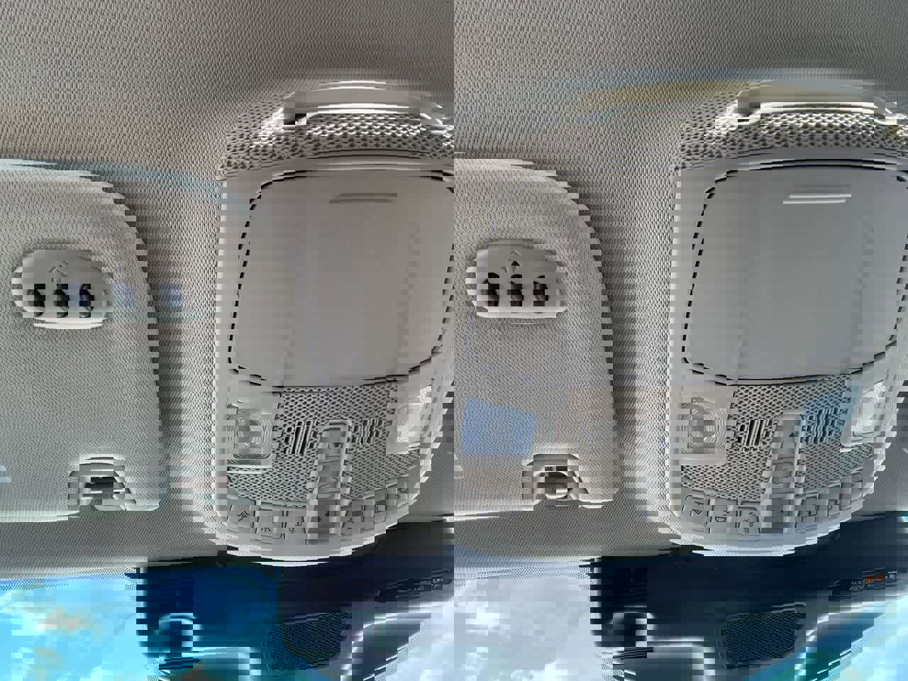 Used 2021 Lincoln Nautilus Reserve image 33