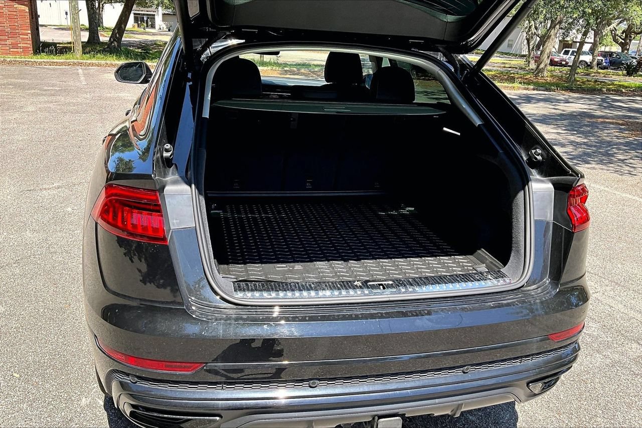 Used 2023 Audi Q8 Premium Plus AWD/4WD image 37