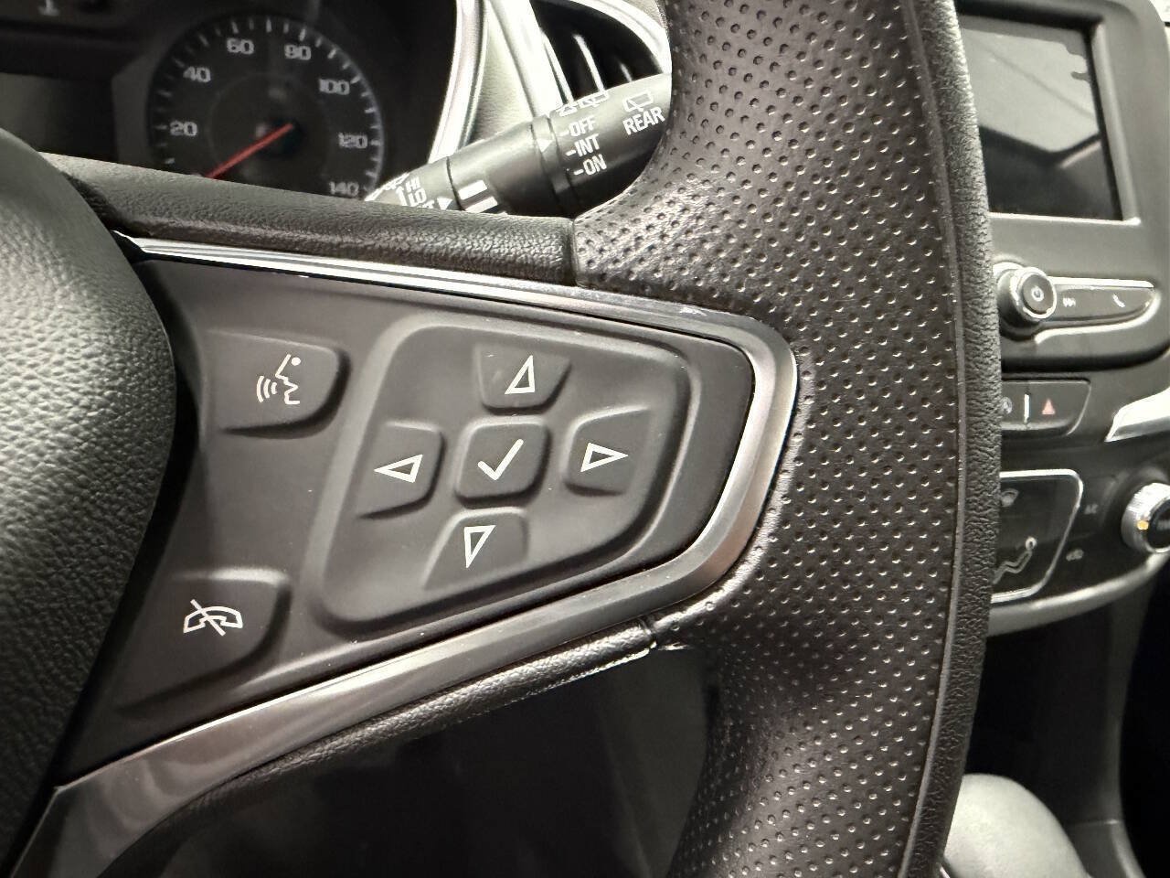 Used 2024 Chevrolet Equinox LS w/ Sport Edition AWD/4WD image 28
