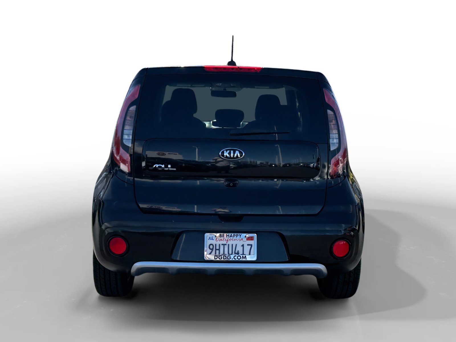 Used 2018 Kia Soul + FWD image 4