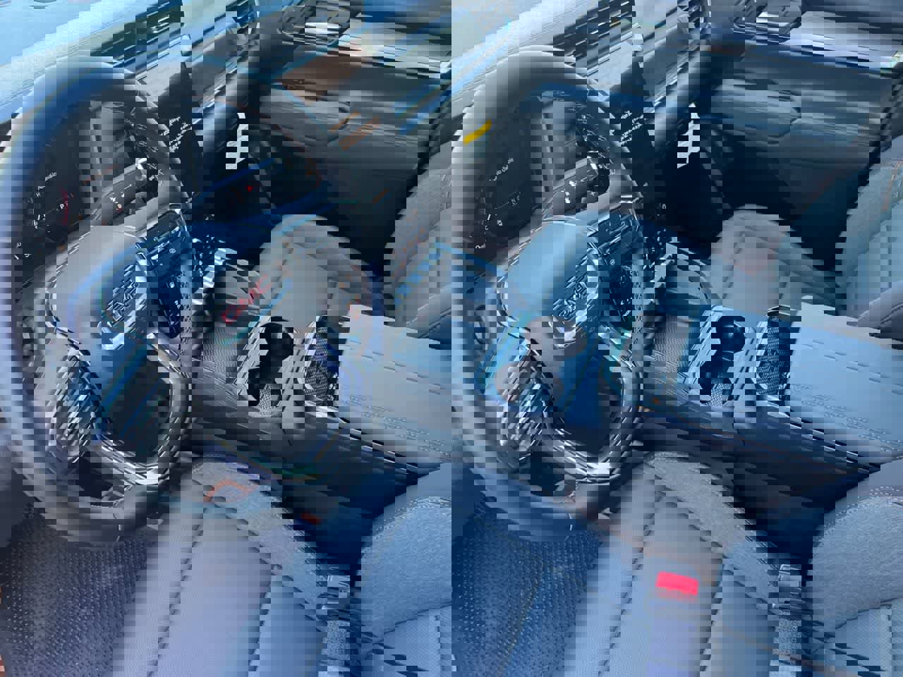 New 2026 GMC Terrain AT4 w/ Convenience Package III image 17