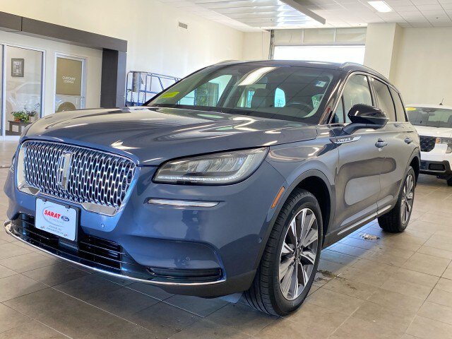 Used 2022 Lincoln Corsair Reserve w/ Equipment Group 201A AWD/4WD image 4