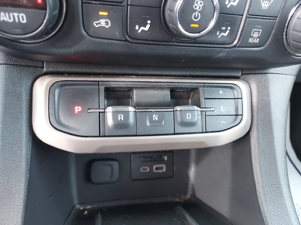 Used 2020 GMC Acadia Denali w/ Technology Package AWD/4WD image 27