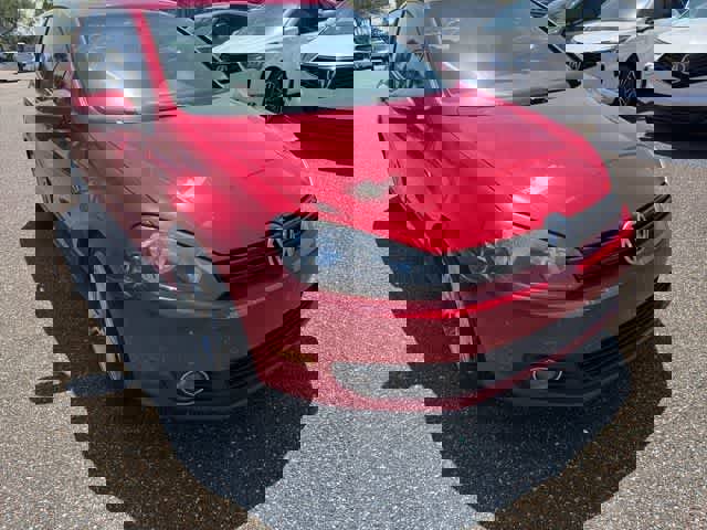 Used 2012 Volkswagen Golf TDI image 14