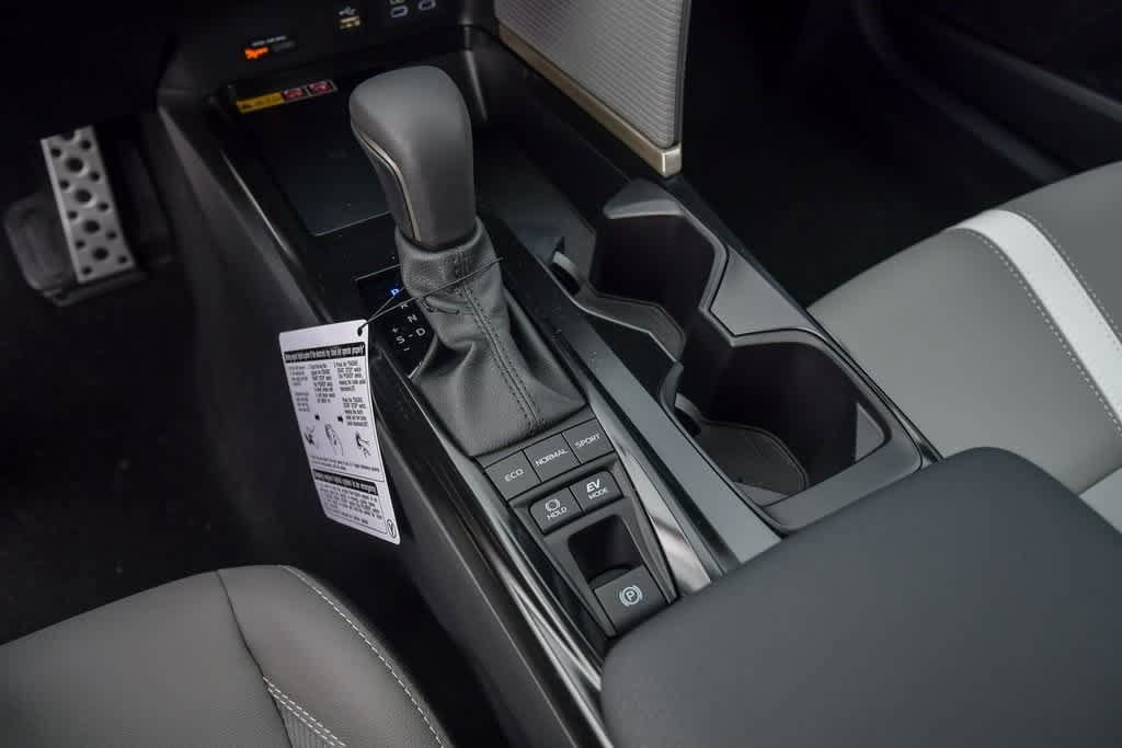 New 2025 Toyota Camry SE FWD image 22