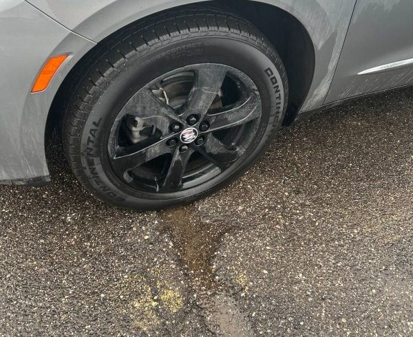 Used 2024 Buick Enclave Essence w/ Sport Touring Edition image 14