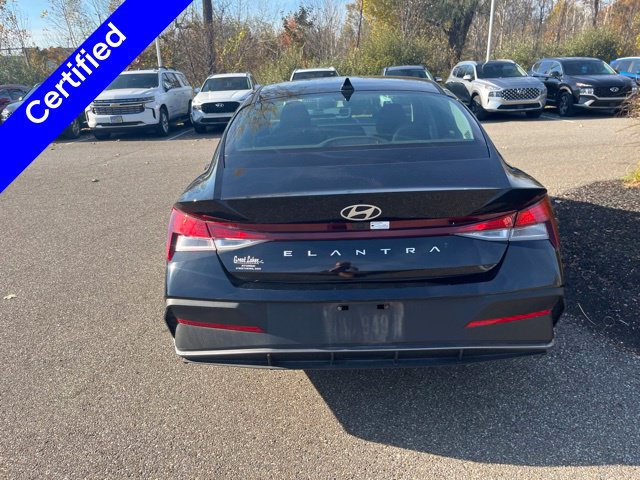 Used 2024 Hyundai Elantra SEL FWD image 5