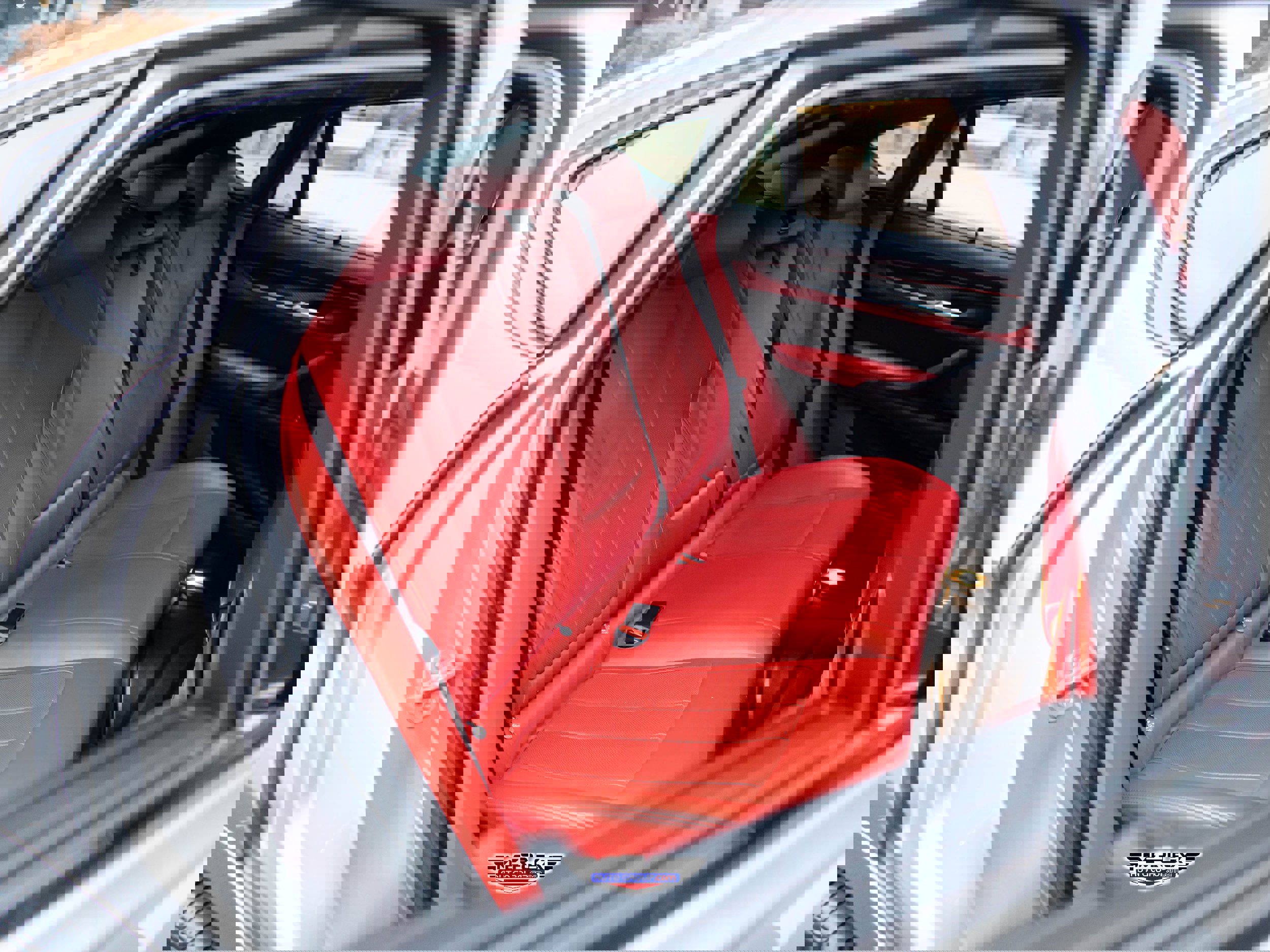 Used 2017 BMW X6 M w/ Executive Package image 18