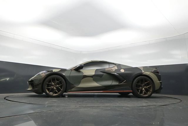 Used 2021 Chevrolet Corvette Stingray Preferred Cpe w/ Z51 Performance Package RWD image 25
