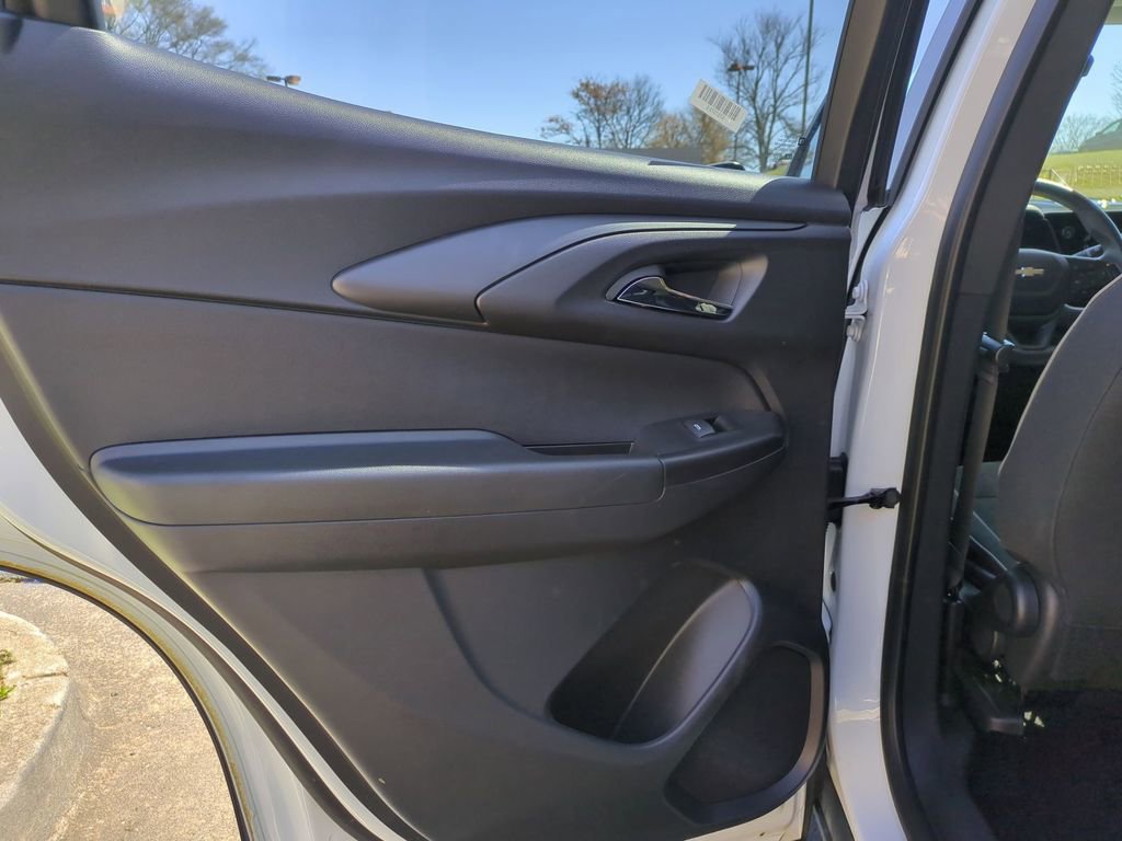 Used 2025 Chevrolet TrailBlazer LT image 26