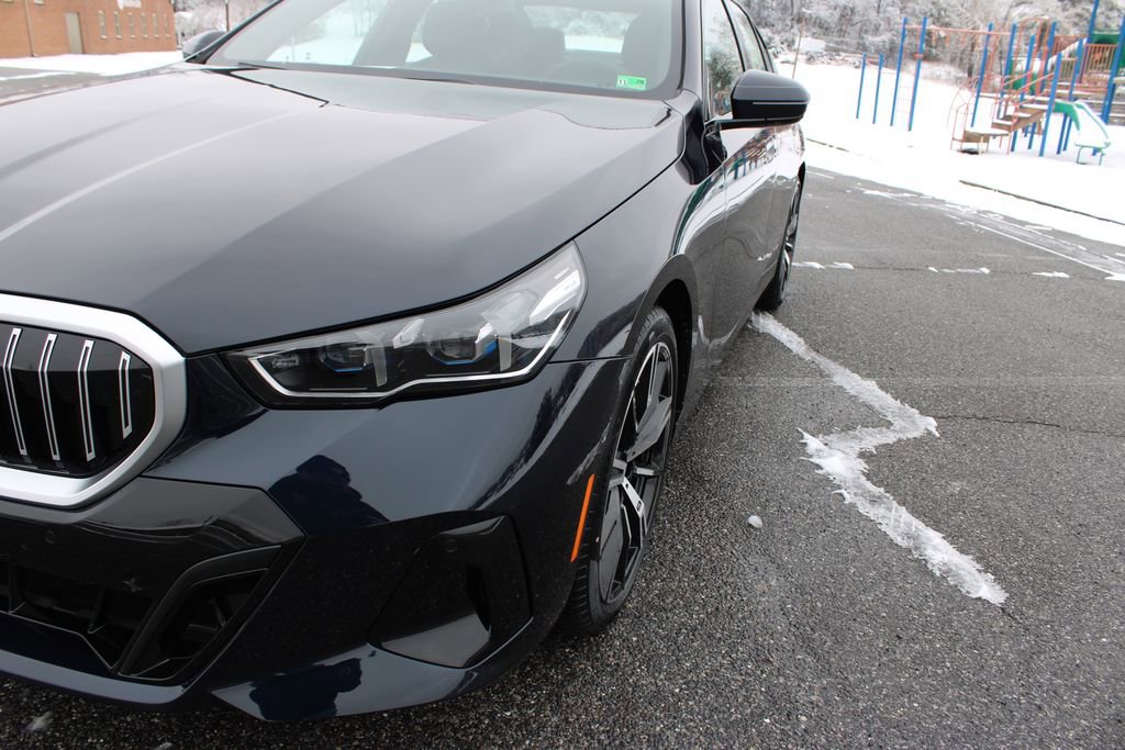 New 2026 BMW 530i xDrive image 42