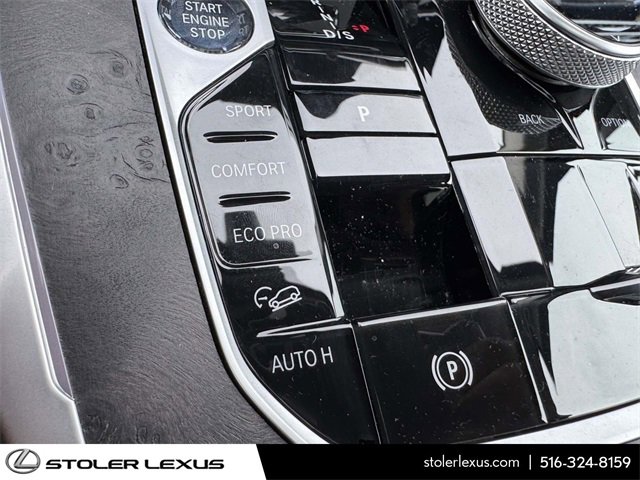 Used 2024 BMW X7 xDrive40i w/ Executive Package image 41