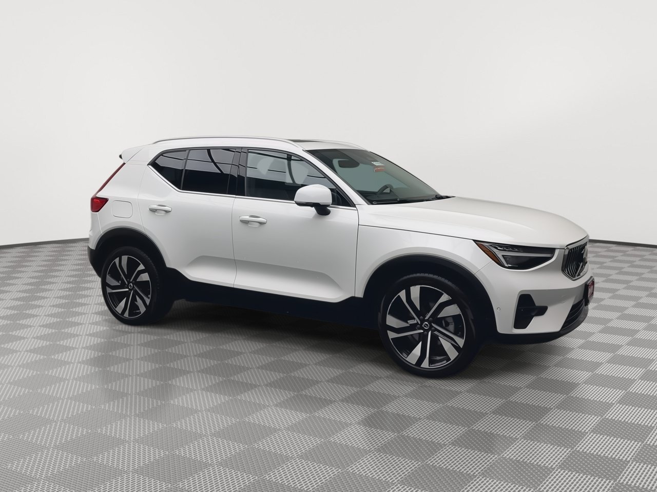 Used 2023 Volvo XC40 B5 Ultimate w/ Protection Package Premier AWD/4WD image 41
