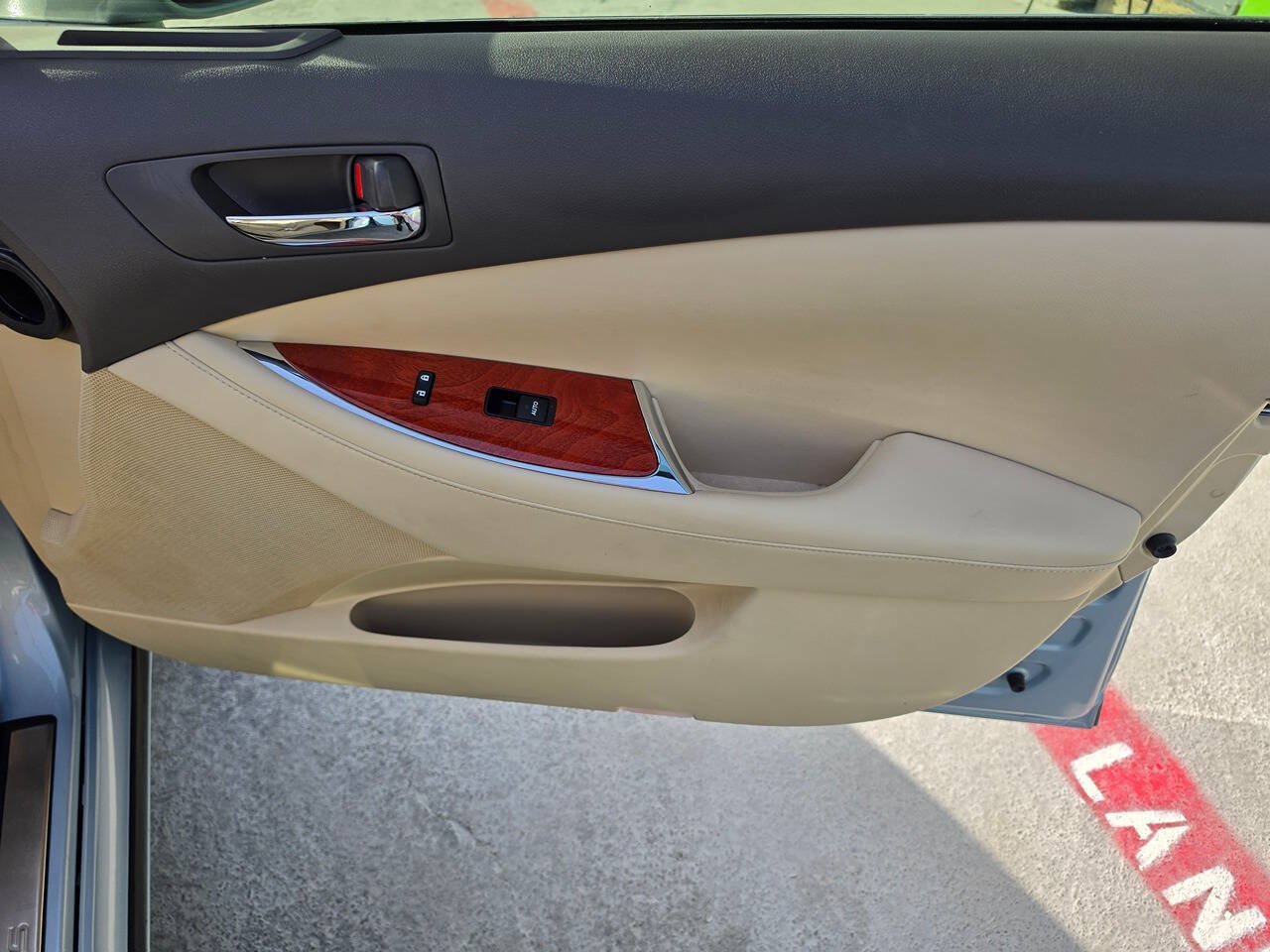 Used 2011 Lexus ES 350 FWD image 29