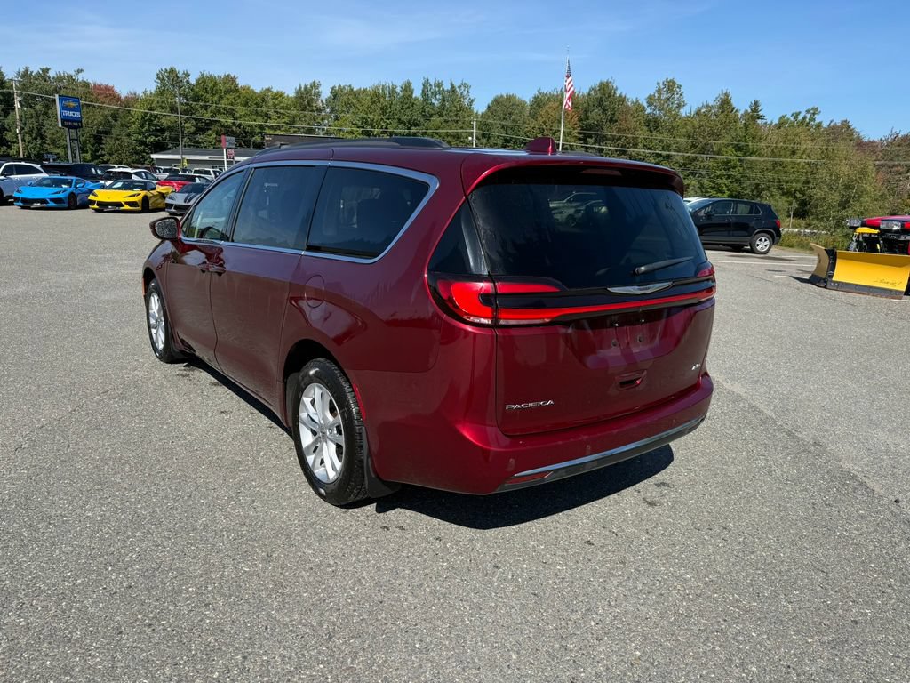 Used 2021 Chrysler Pacifica Touring w/ Cold Weather Group AWD/4WD image 5