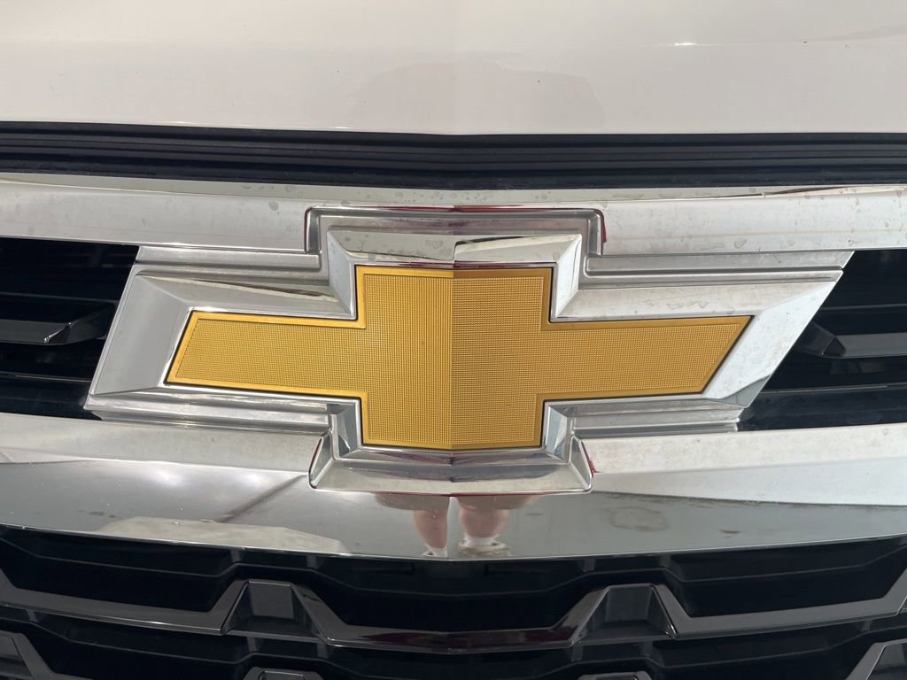 Used 2023 Chevrolet Silverado 1500 LT AWD/4WD image 34