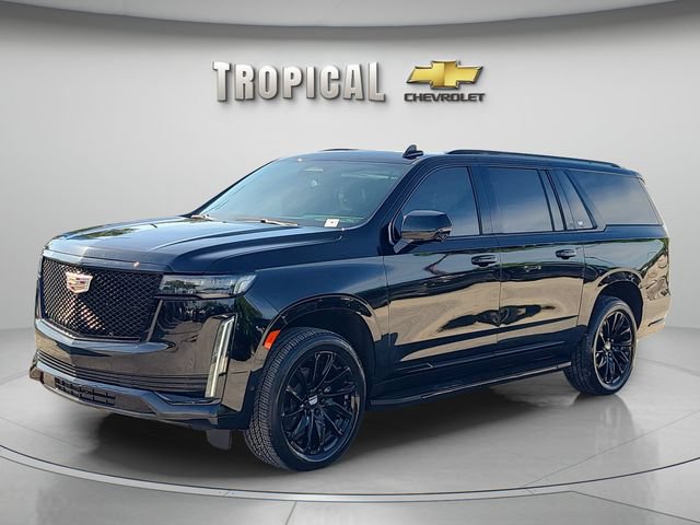 Used 2021 Cadillac Escalade ESV Sport Platinum w/ LPO, ONYX Package AWD/4WD image 1