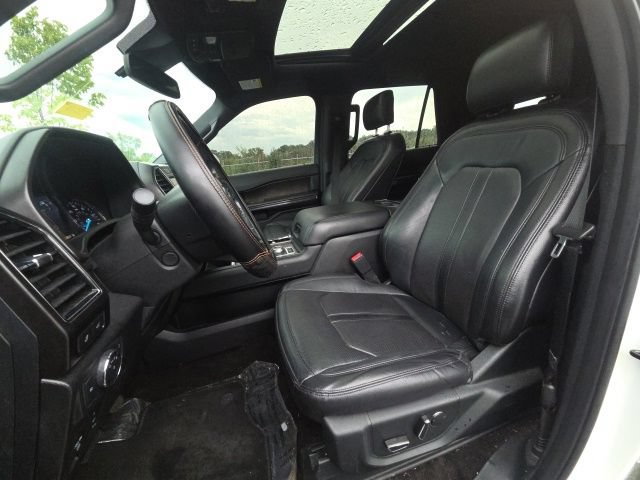 Used 2020 Ford Expedition Limited w/ Equipment Group 301A AWD/4WD image 26