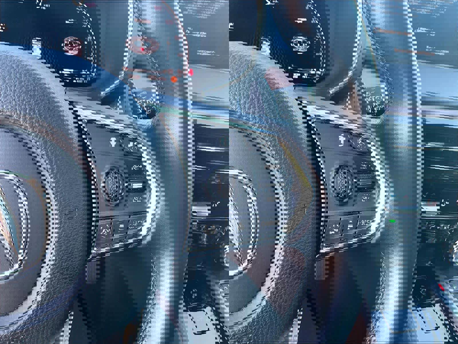 Used 2023 Acura MDX FWD w/ Technology Package image 20