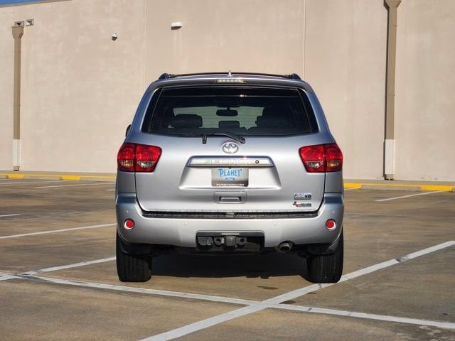 Used 2016 Toyota Sequoia Limited w/ Safety & Convenience Package RWD image 5