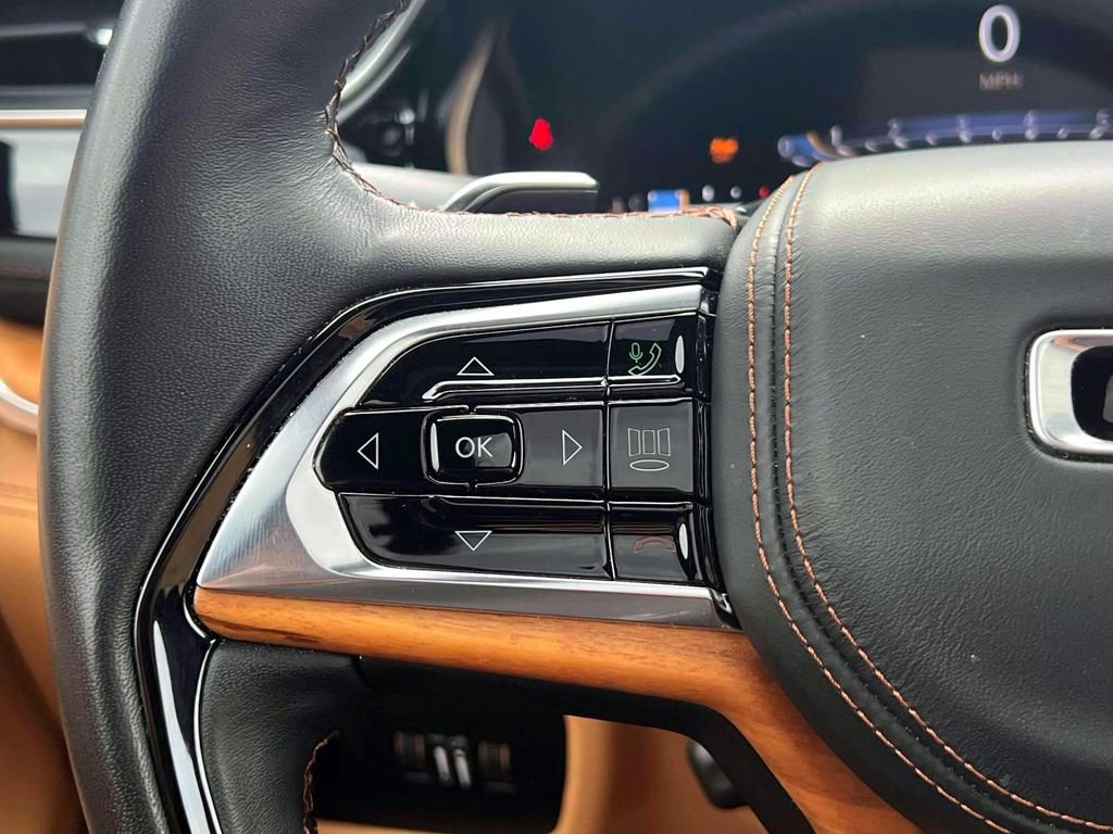 Certified 2025 Jeep Grand Cherokee L Summit AWD/4WD image 25