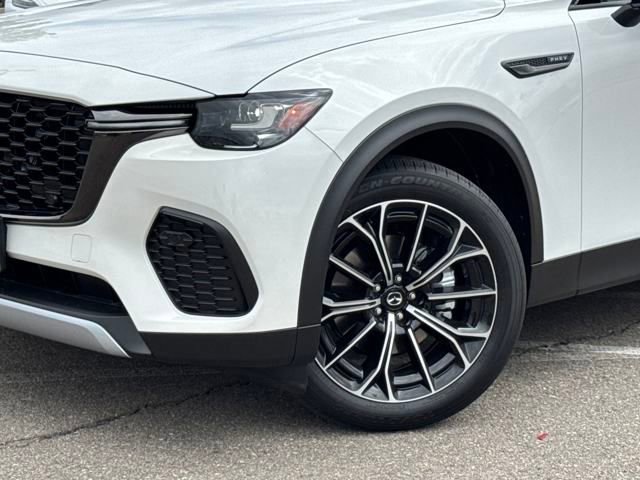 New 2025 MAZDA CX-70 Plug-In Hybrid w/ Premium Plus image 4