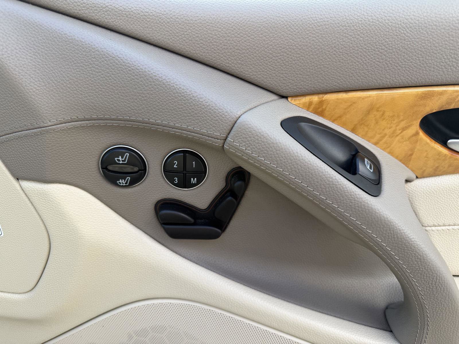 Used 2005 Mercedes-Benz SL 500 5.0L image 26