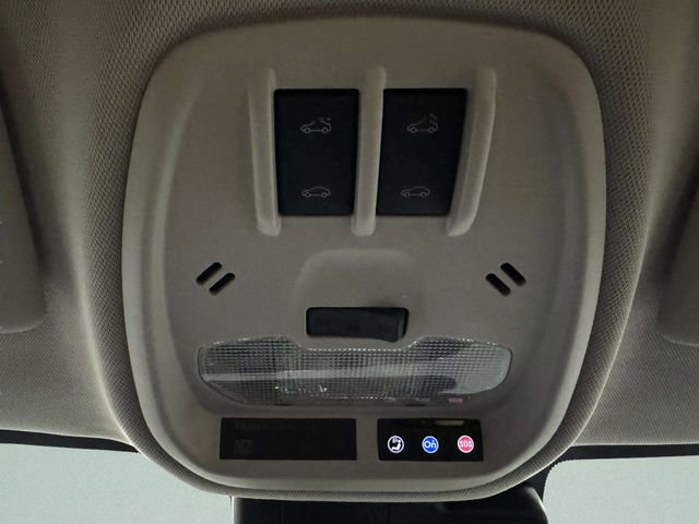 Used 2024 Chevrolet Trax ACTIV w/ Sunroof Package image 24