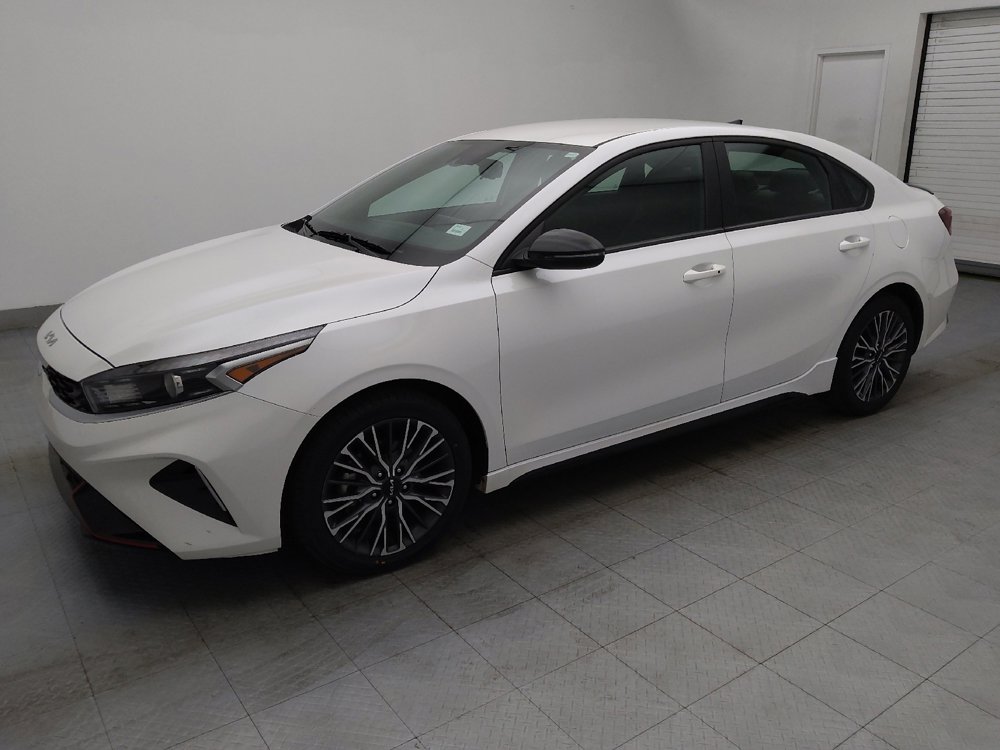 Used 2024 Kia Forte GT-Line image 2