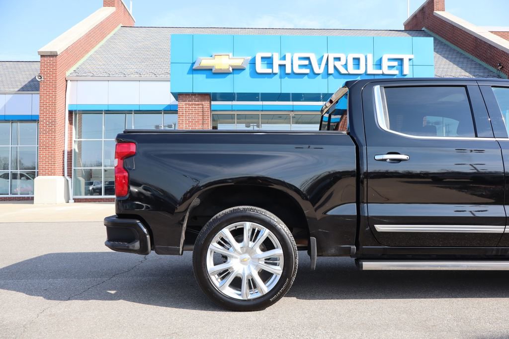 Used 2025 Chevrolet Silverado 1500 High Country w/ High Country Premium Package image 42