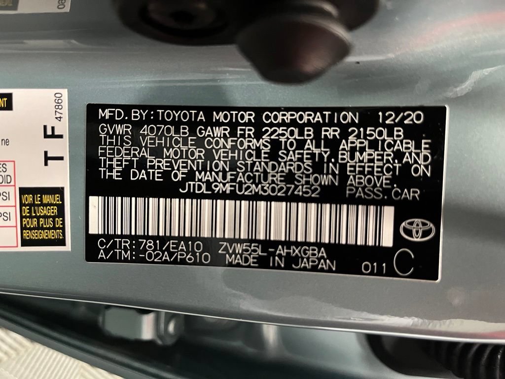 Used 2021 Toyota Prius XLE w/ Carpet Mat Package (TMS) AWD/4WD image 24
