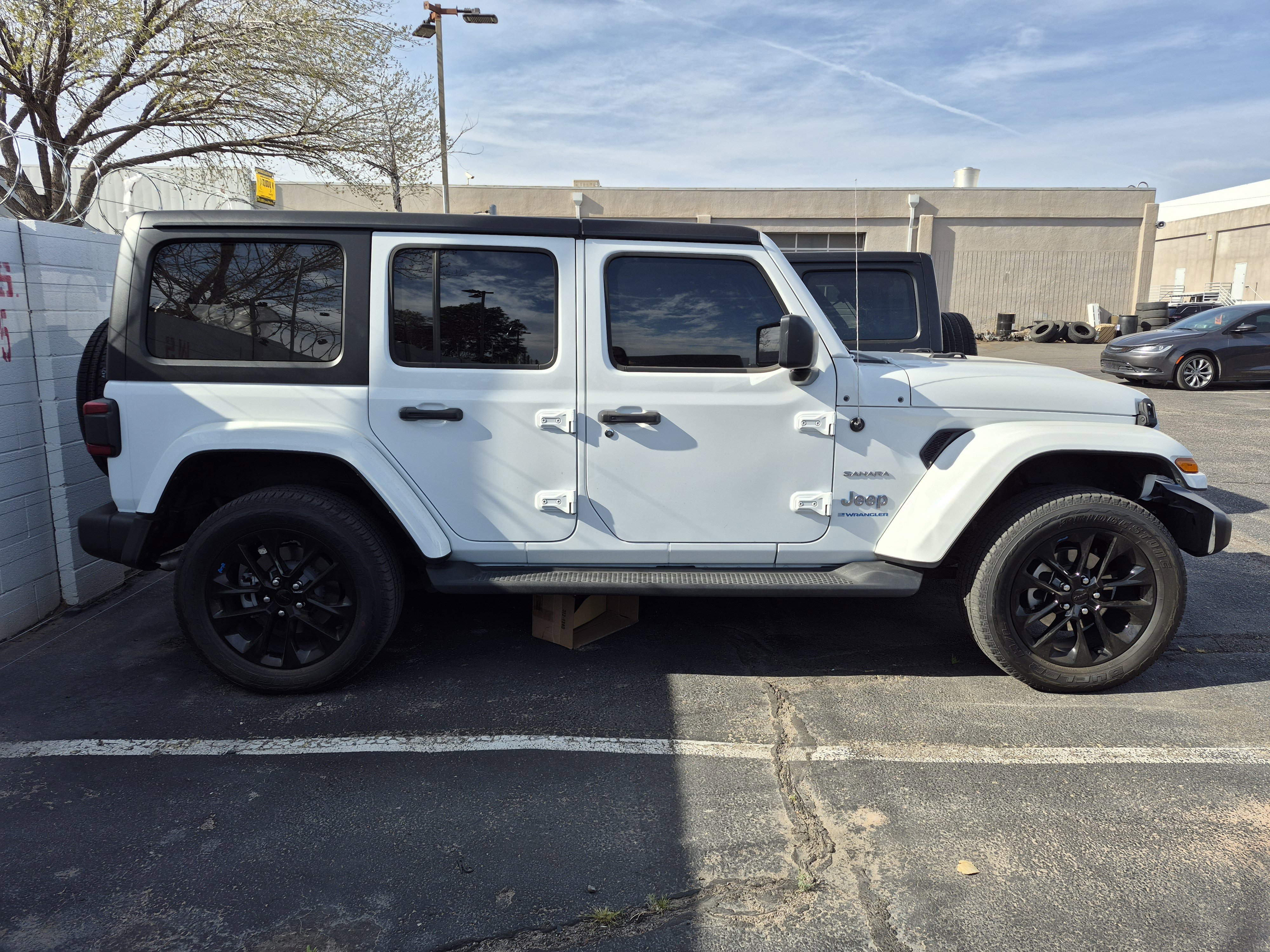 Used 2023 Jeep Wrangler Sahara 4xe image 7