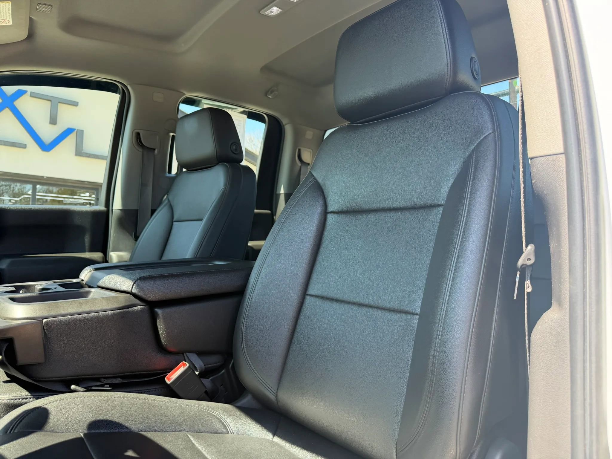 Used 2021 Chevrolet Silverado 3500 W/T RWD image 16