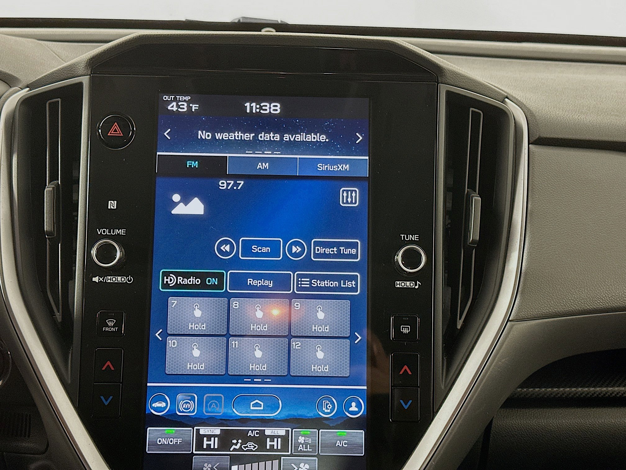 Used 2024 Subaru Crosstrek 2.0i Premium image 19