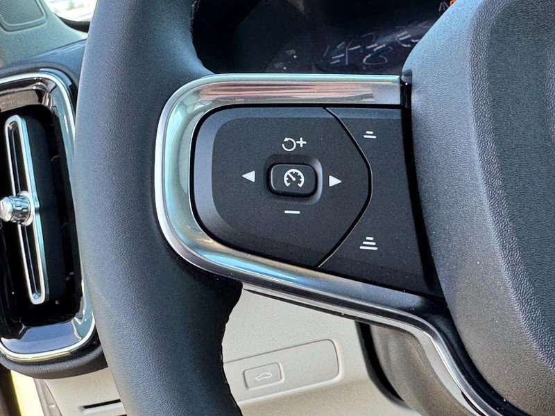 New 2026 Volvo XC40 B4 Plus w/ Climate Package image 11