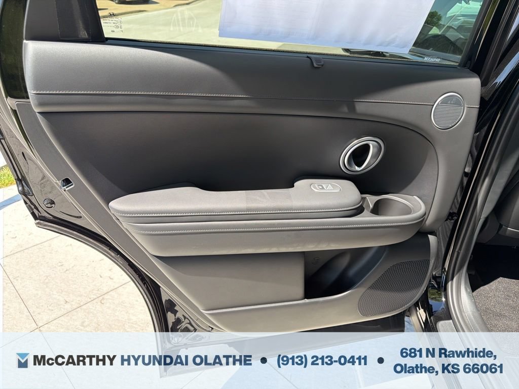 Used 2026 Hyundai Palisade SEL FWD image 24