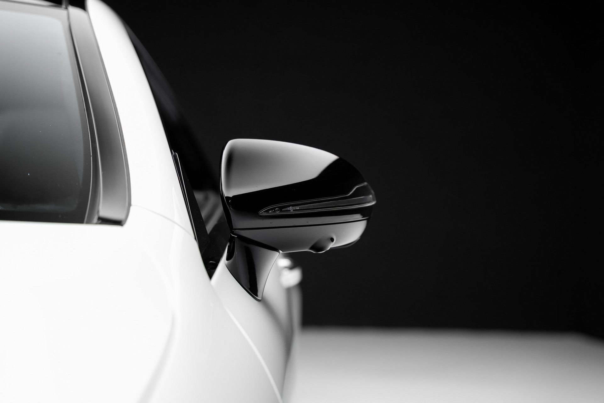 Used 2023 Mercedes-Benz E 450 Coupe image 15