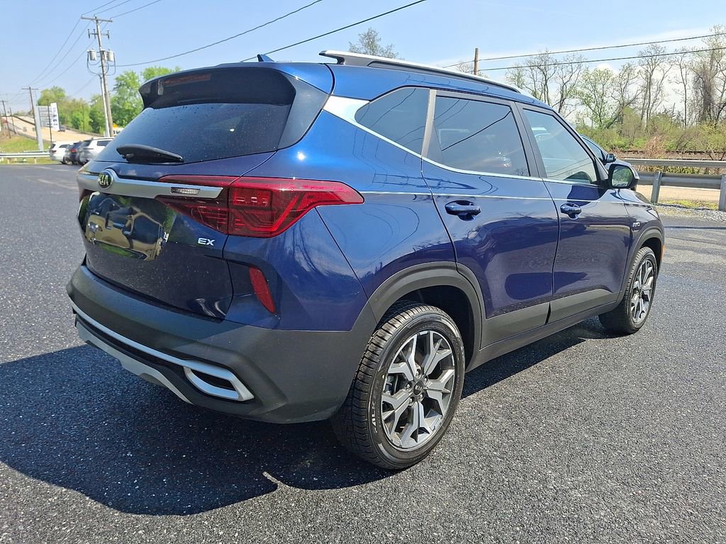 Used 2021 Kia Seltos EX AWD/4WD image 8