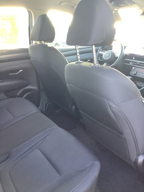 Certified 2025 Hyundai Tucson SE image 26