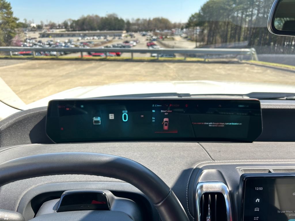 Used 2025 Ford Expedition Platinum image 17