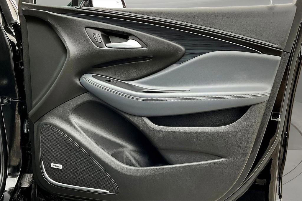 Used 2020 Buick Envision Premium image 27