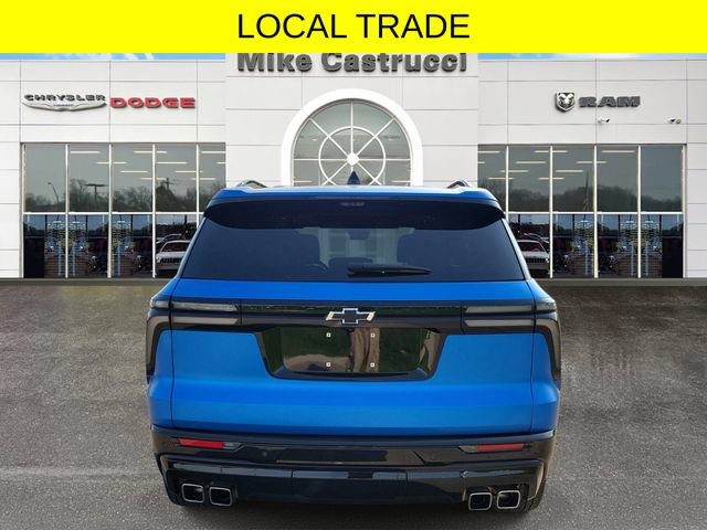 Used 2024 Chevrolet Traverse RS AWD/4WD image 5