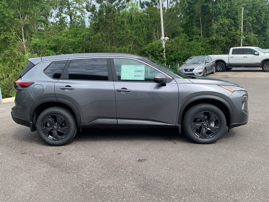 New 2026 Nissan Rogue SV FWD image 2
