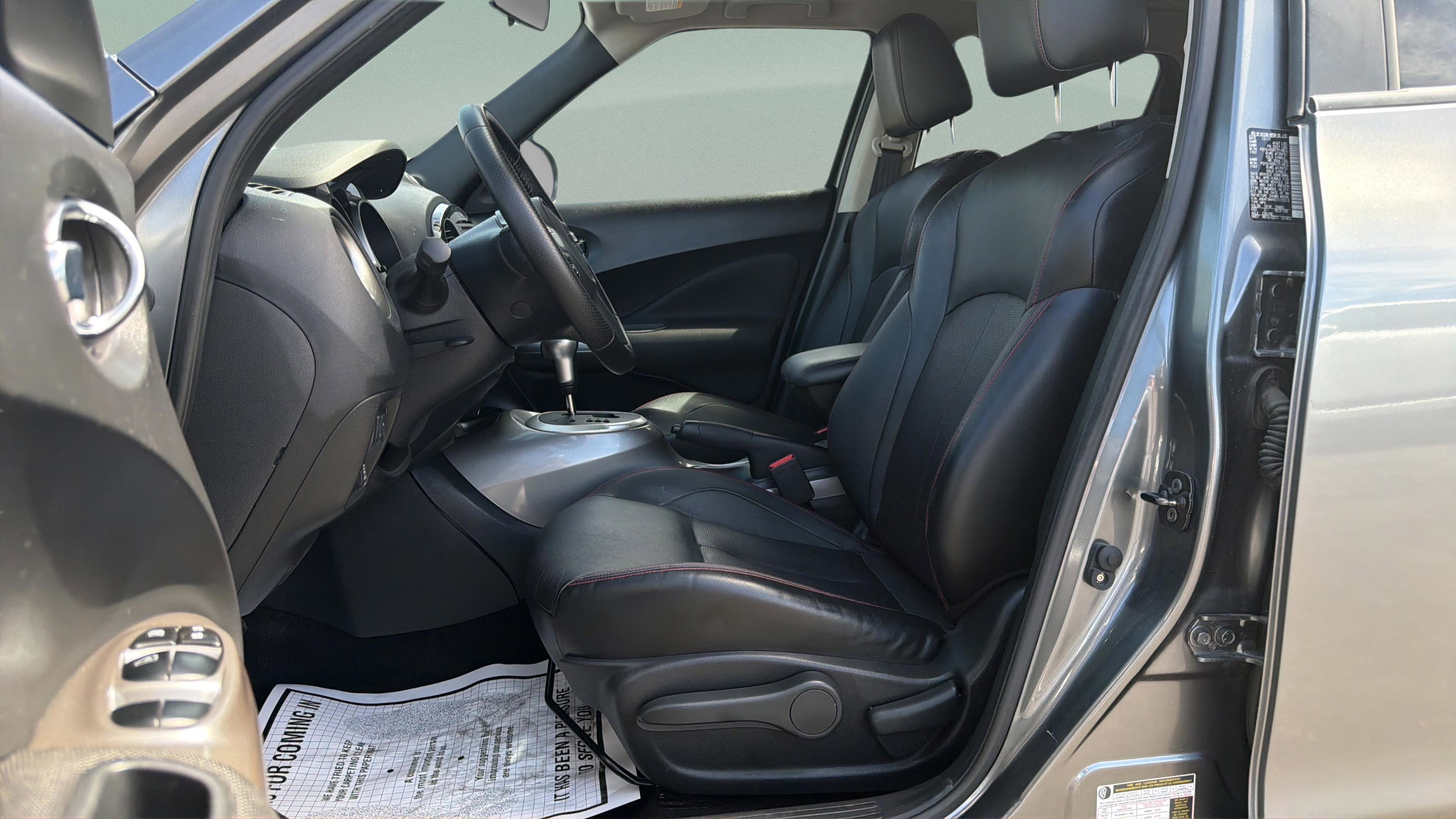 Used 2012 Nissan Juke SL AWD/4WD image 25