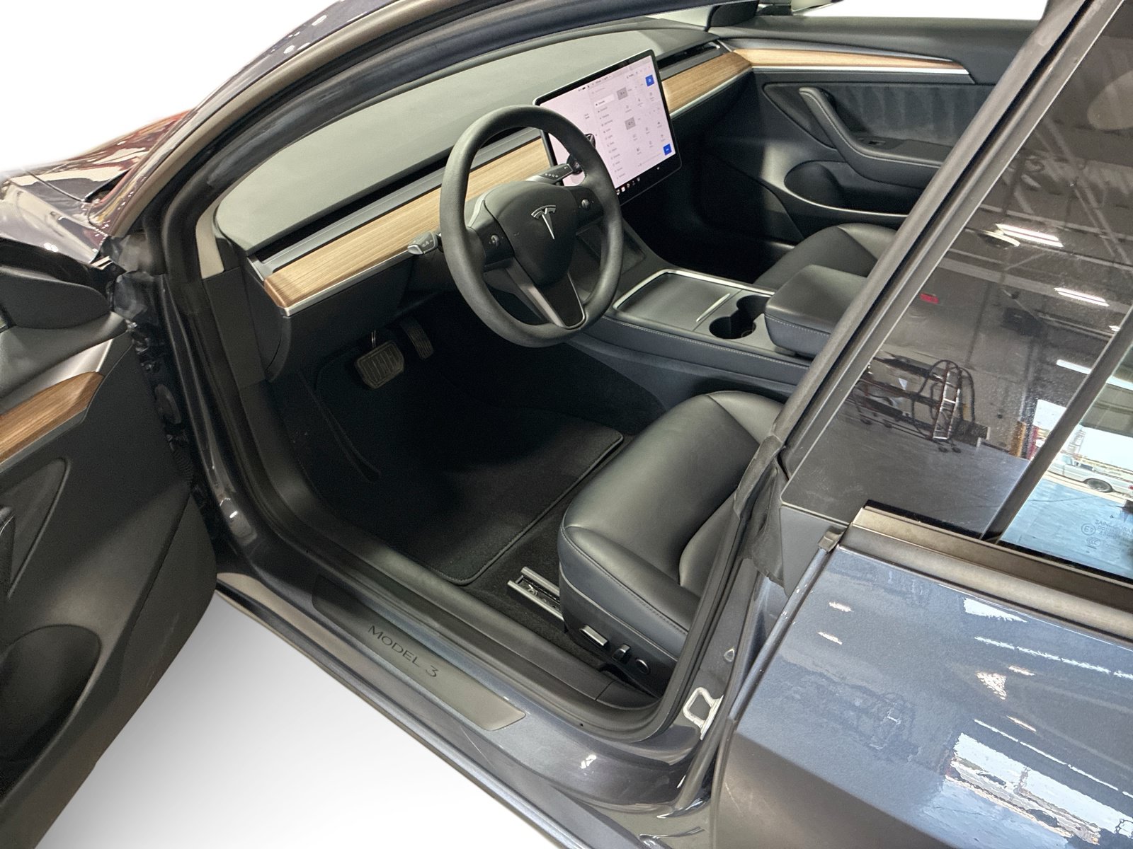 Certified 2023 Tesla Model 3 Standard Range RWD image 9