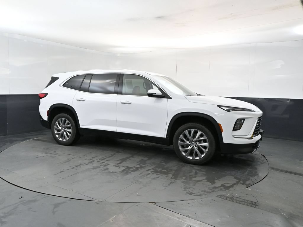 Used 2026 Buick Enclave Preferred AWD/4WD image 7