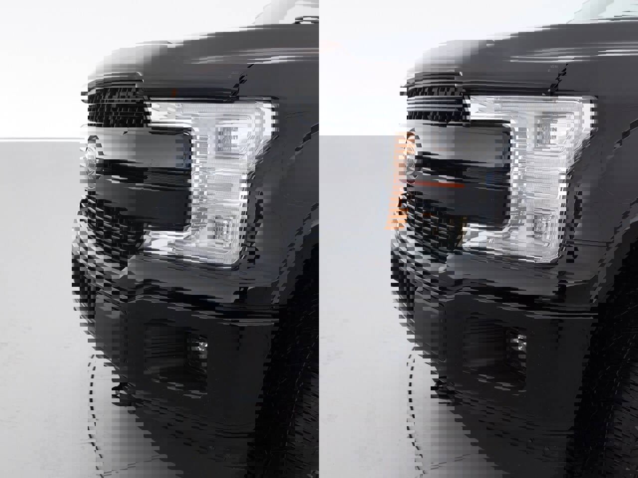 Used 2018 Ford F150 Lariat w/ Equipment Group 502A Luxury image 15